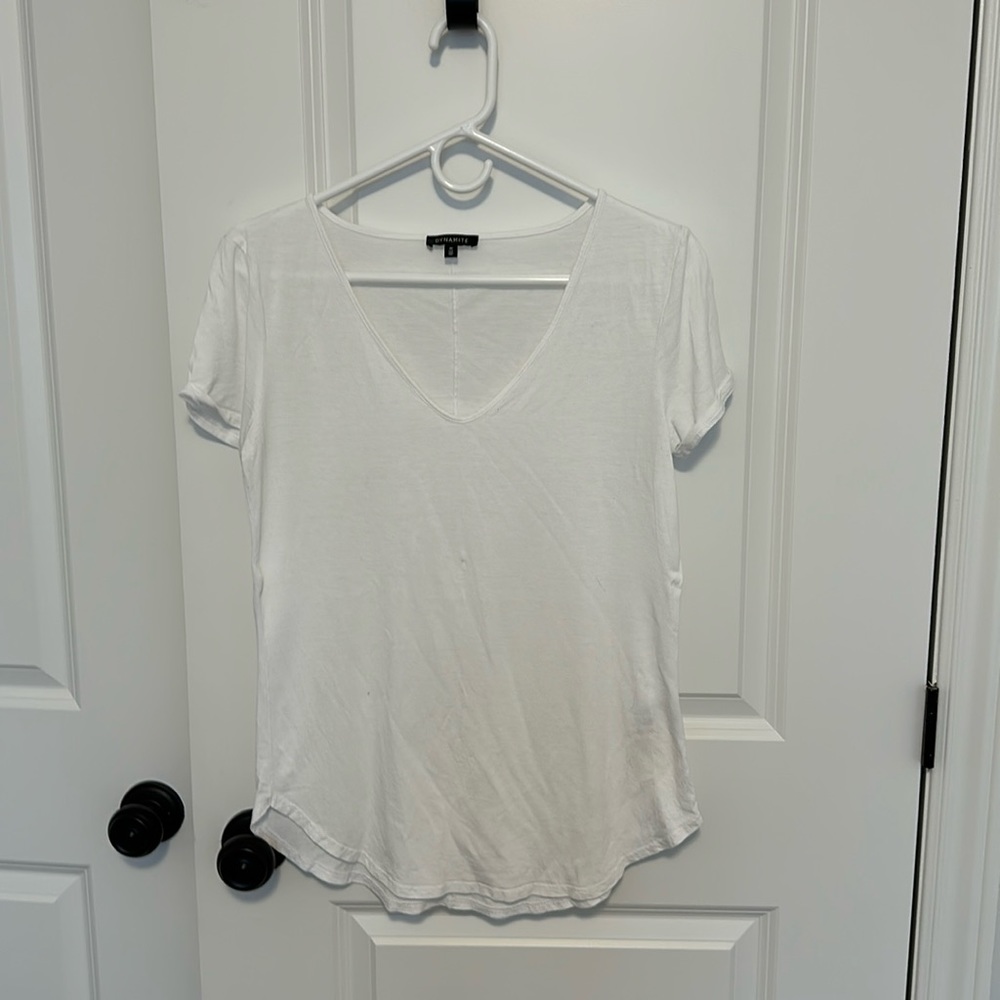 Dynamite white v-neck t-shirt